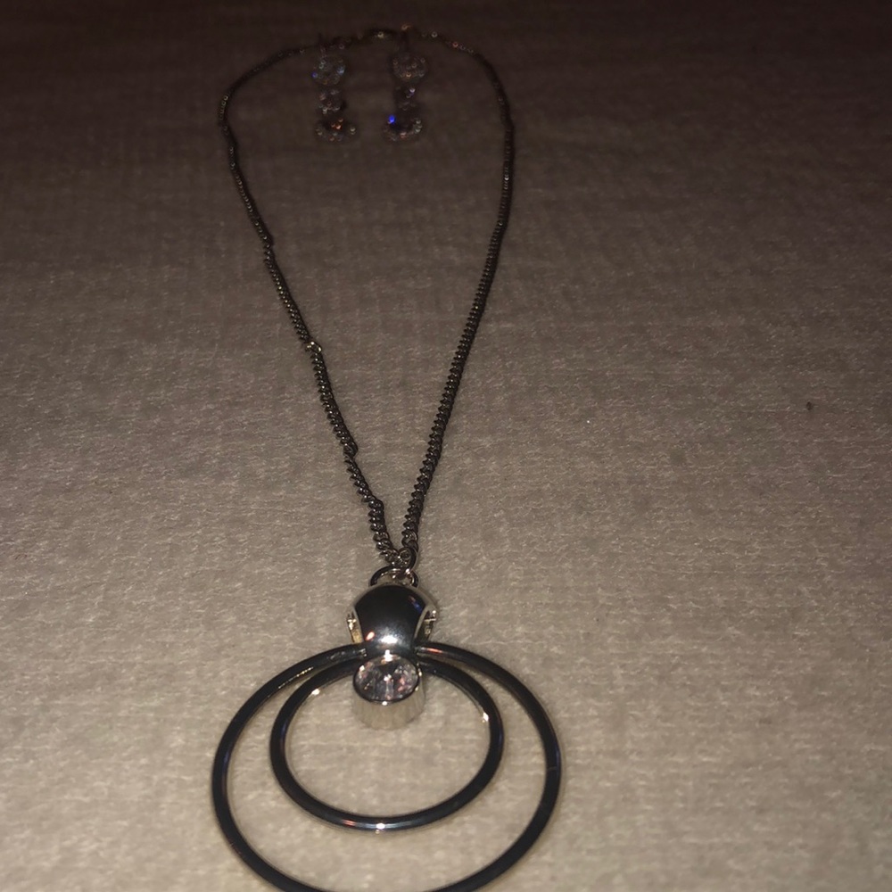 Silver necklace - Picture 2 of 7